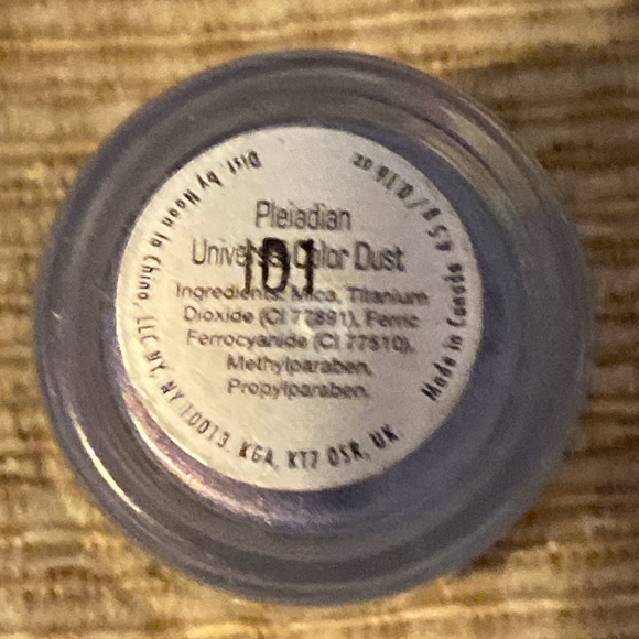 💙EUC Tony & Tina Blue Loose Eye Shadow - Picture 5 of 10